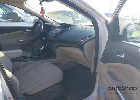 2018 Ford Escape Se из США, поврежденный, VIN 1FMCU0GD7JUA55223